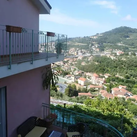 Apartamento La Di Dali Imperia